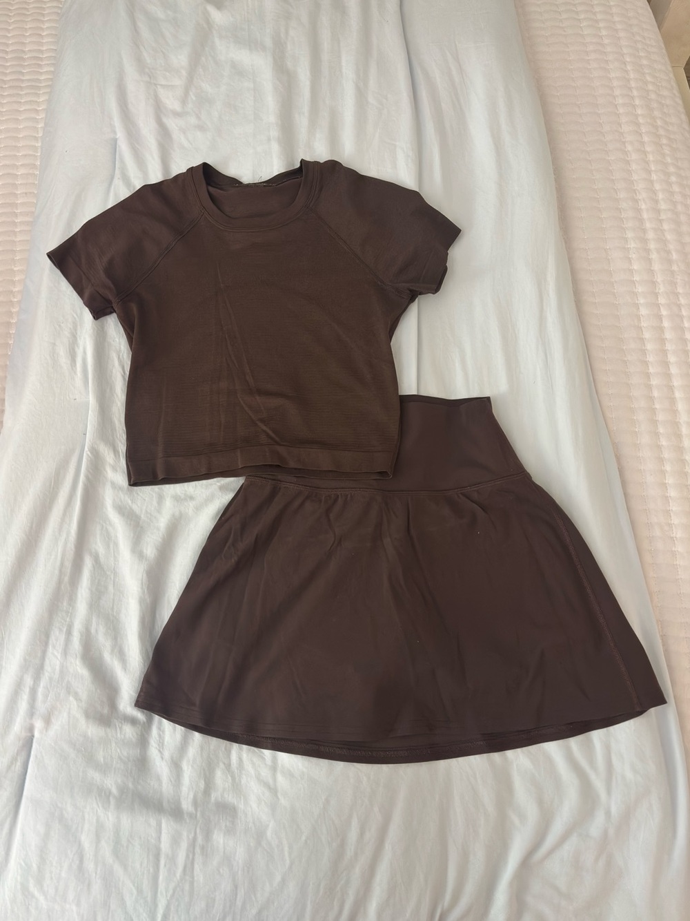 Lululemon brown set